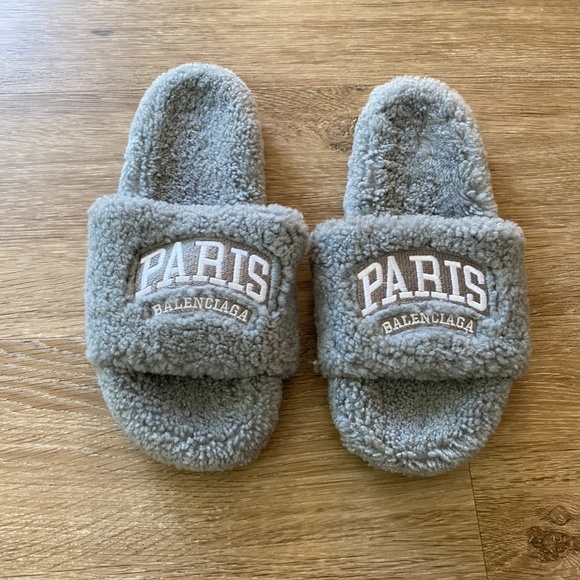 Balenciaga Paris Fury Slides - Picture 1 of 6